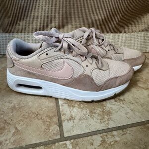 Nike Women's Sneakers in Pink and Tan